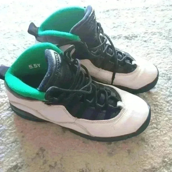 Nike Air Jordan 10 White Ans Green Retro Seattle Shoe 5.5Y 7W - Picture 2 of 16